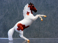 Breyer * Pinto Fighting Stallion * Mountain Ranch Set Stablemate Model Horse