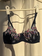 Victorias Secret Fantasy Bra 34C