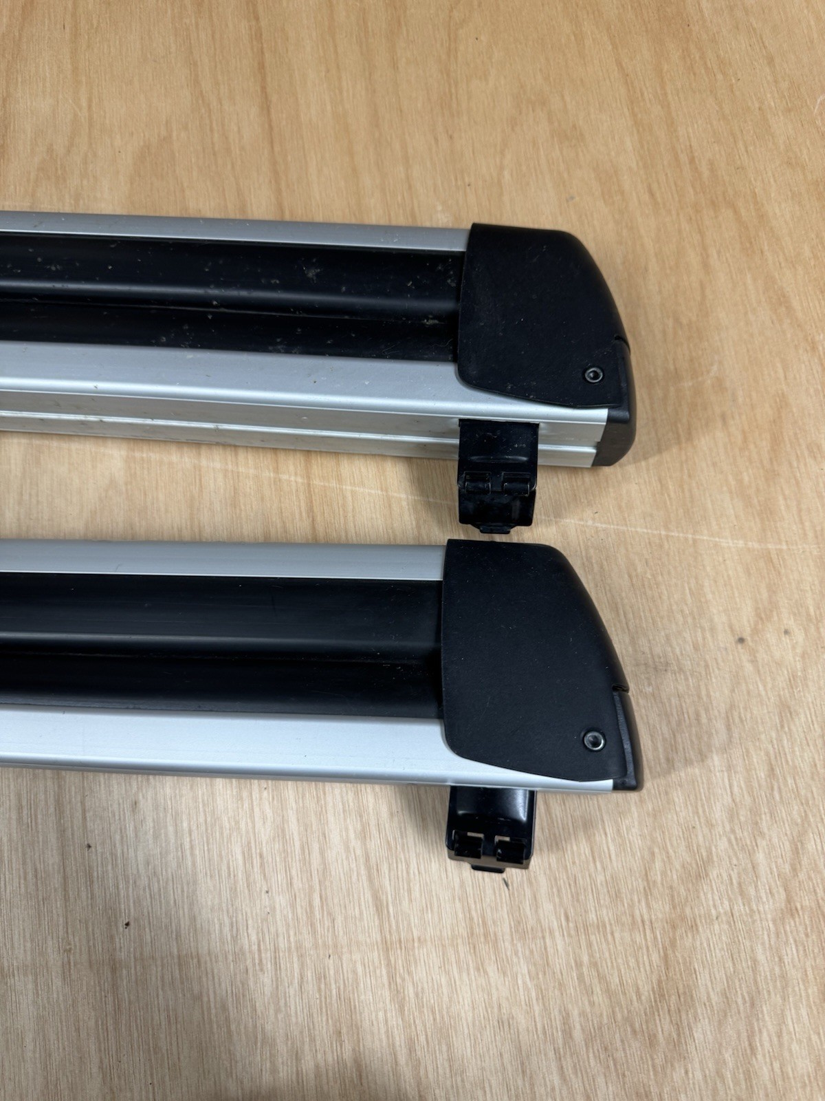 Volvo Xc70 Rack OEM Volvo XC60 XC40 XC70 XC90 Ski Snowboard Roof Rack Carrier Lock No Key