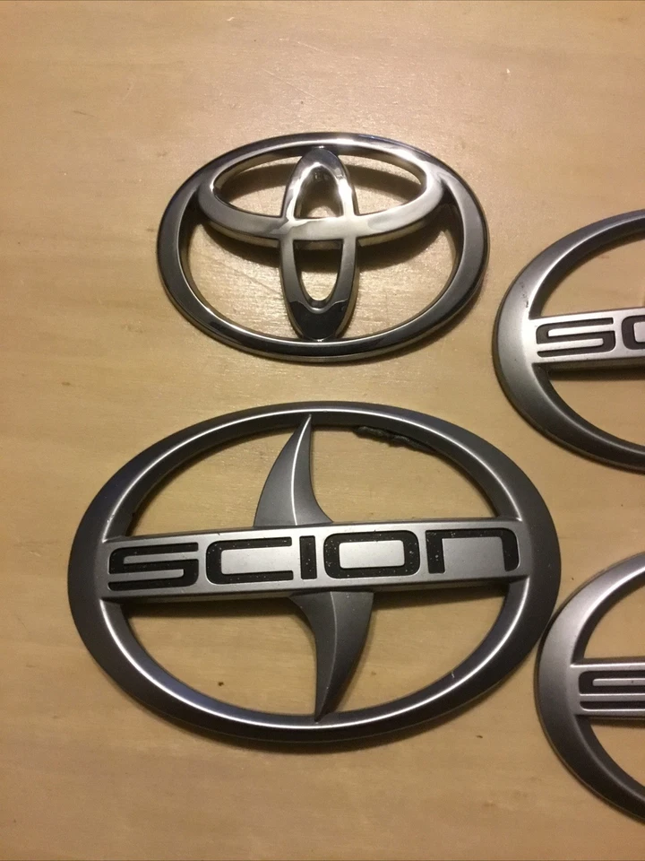LOT OF 3 Includes SCION Xb EMBLEMS OEM (Includes 75441-52080) + 1 Toyota Emblem - Image 2 of 4