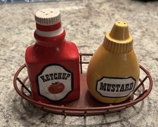 Retro Ceramic Ketchup and Mustard Salt and Pepper Shakers With Basket