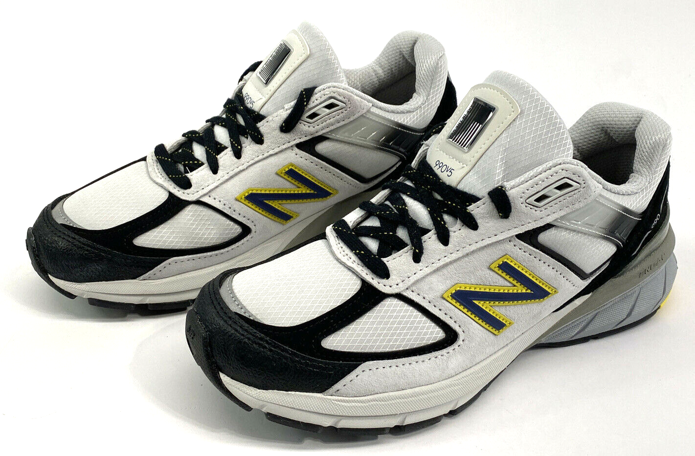Size 7.5 - New Balance 990v5 Silver 