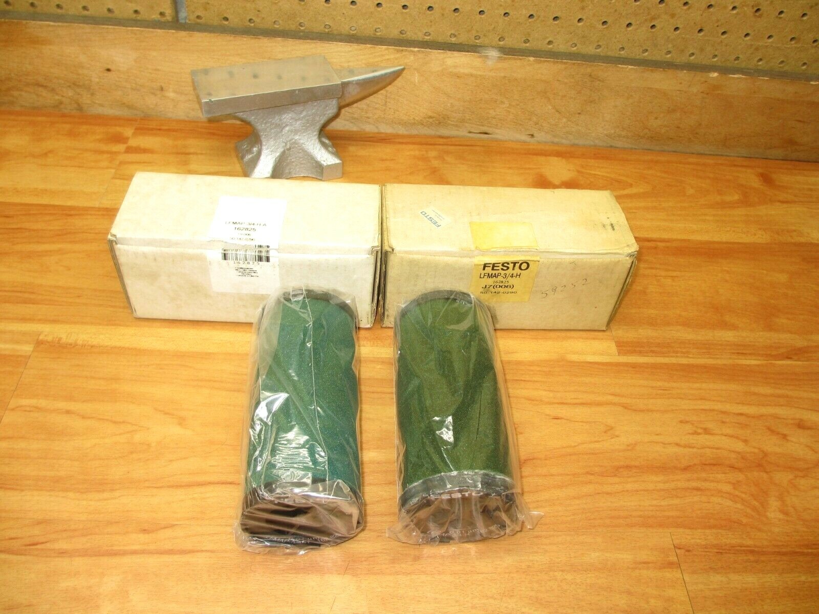 Festo 162825 (LOT OF 2) LFMAP-3/4-H Pneumatic Filter Compressed Air *NEW*