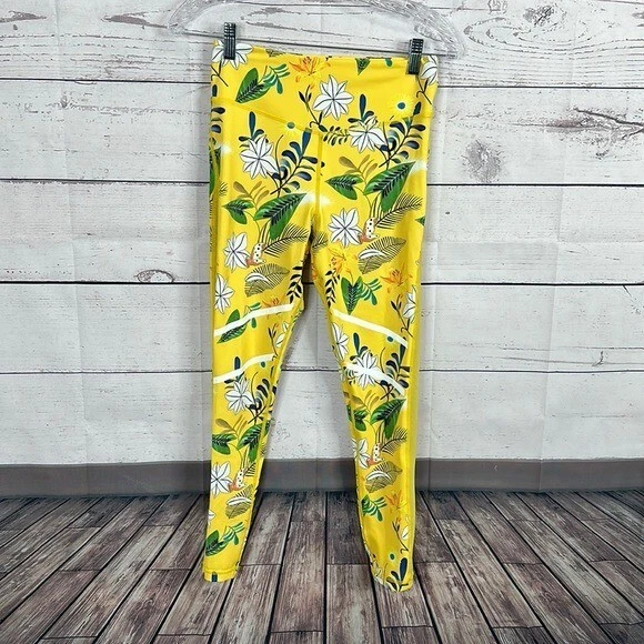 Zyia Active Womens LNT Legging size 6-8 Yellow Floral Tropical