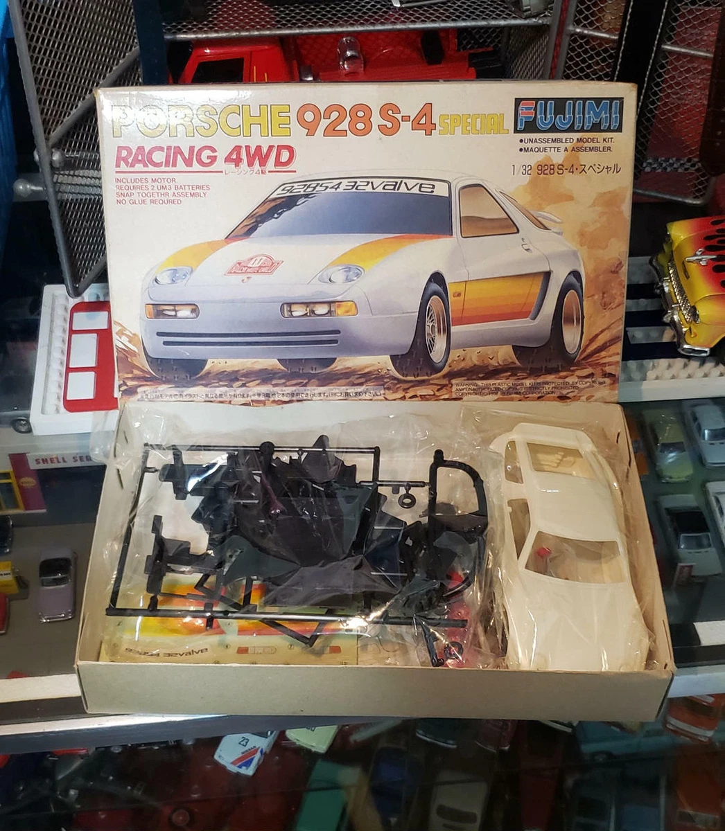 Fujimi Porsche 928 S-4 Special Racing 4WD Motor Action 1/32 Model Kit #14252
