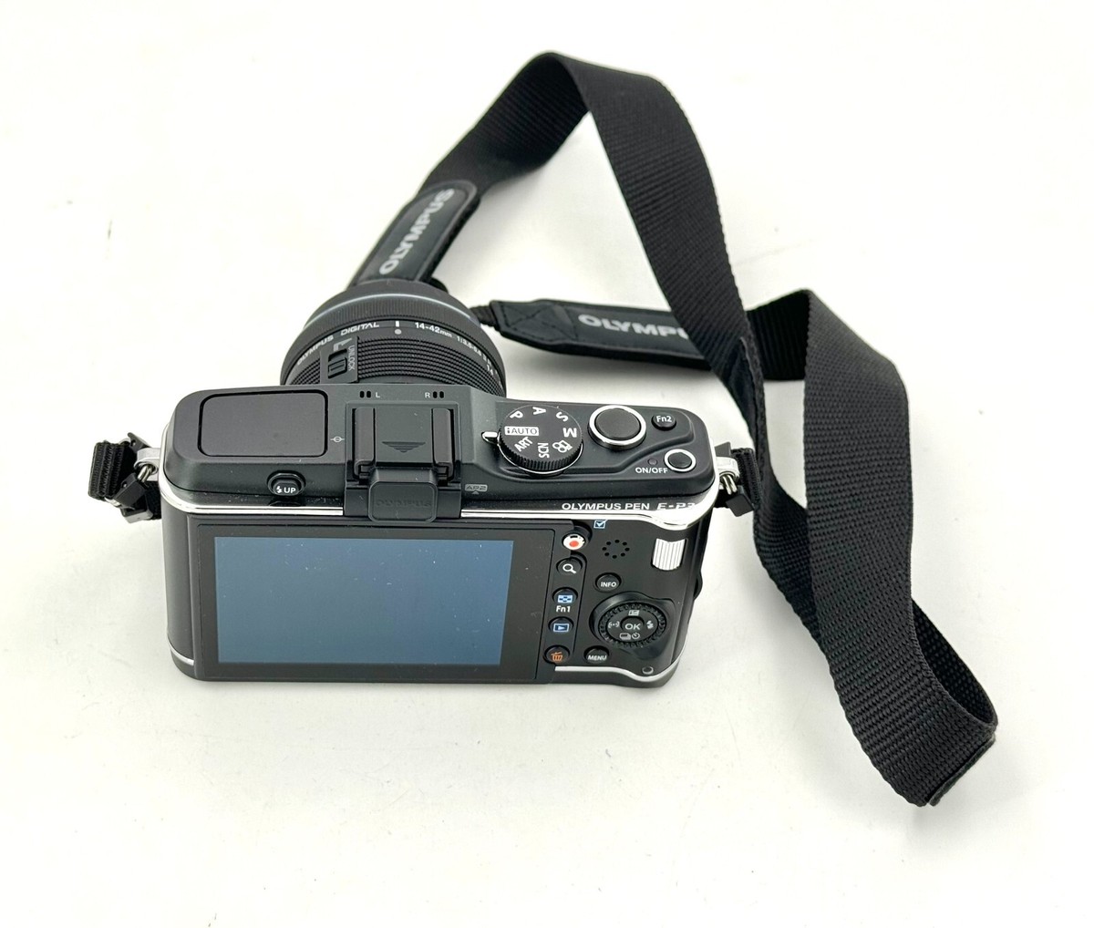 Olympus PEN E-P3 12.3MP Digital Camera - Black (Kit w/ 14