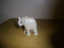 Vintage small onyx elephant ornament. 4.5cm. (E7ele)