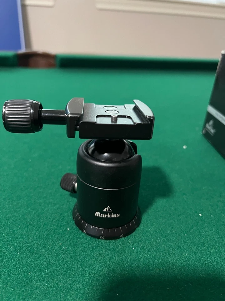 Markins Q-Ball Q3 Traveler Ballhead (Black)- Barely Used, Excellent Condition! - Image 3 of 3