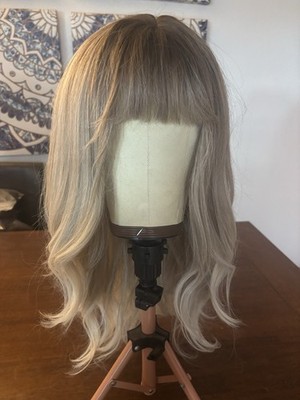 Wig Synthetic Hair Natural Ash Blonde Ombre Long Wavy Heat Resistant Bang Wig