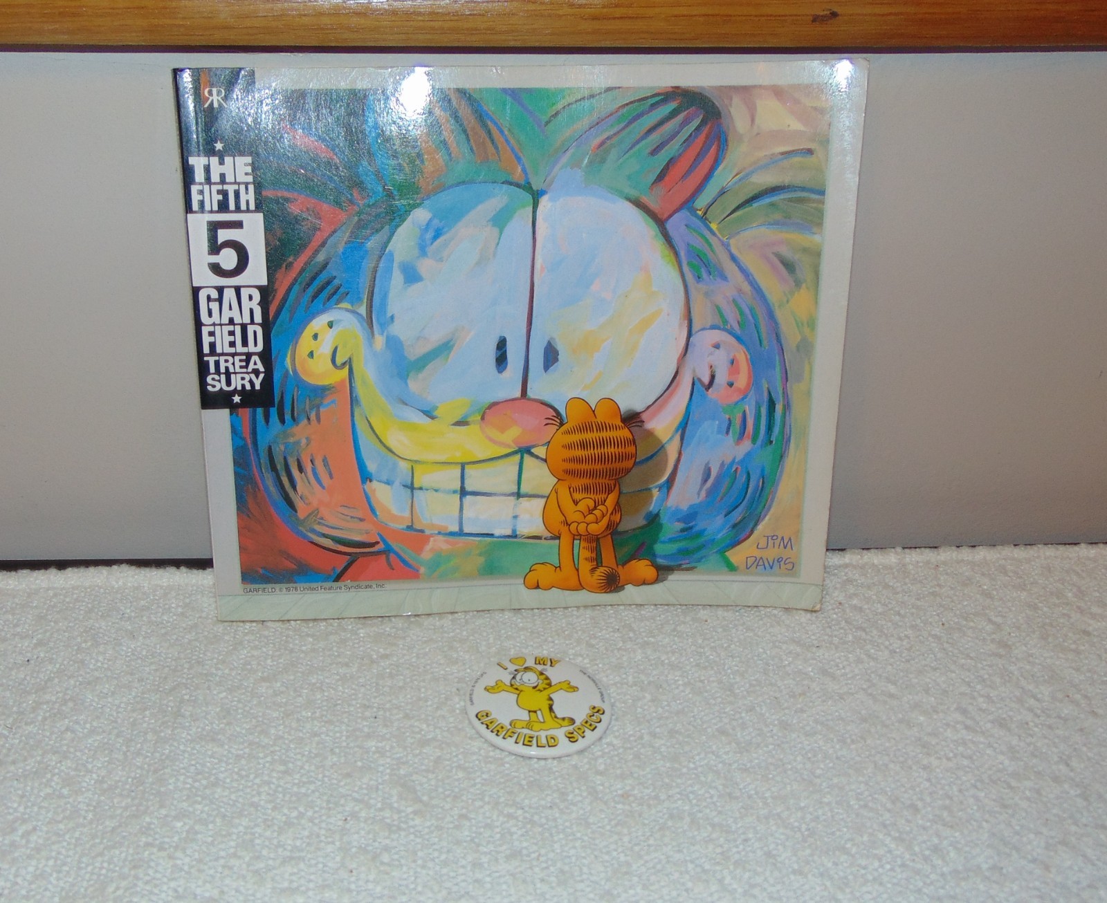 Garfield Treasury: No. 5 by Jim Davis Paperback Book & Badge