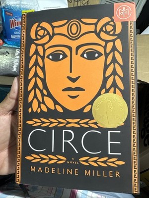 Circe by Madeline Miller (2018, Hardcover)