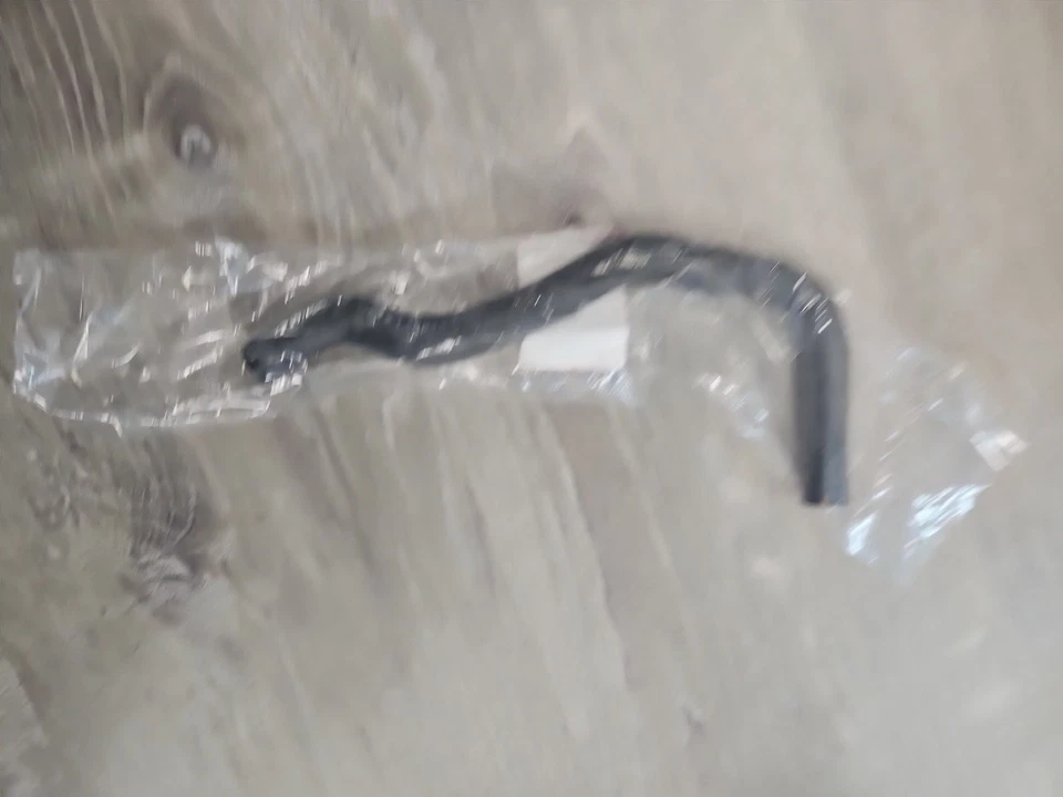 New Genuine OE Acura Engine Coolant Hose 19421-R40-A62 - Image 3 of 3