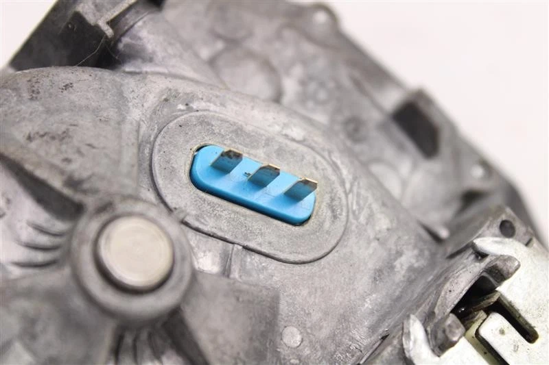 Used Back Glass Wiper Motor fits: 2004 Dodge Durango Grade A - Image 3 of 4