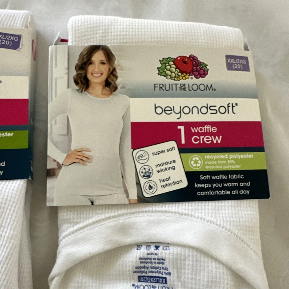Fruit of the Loom BeyondSoft 2pc Waffle Crew Top & Pant set XXL/2XG(20) White - Image 3 of 4