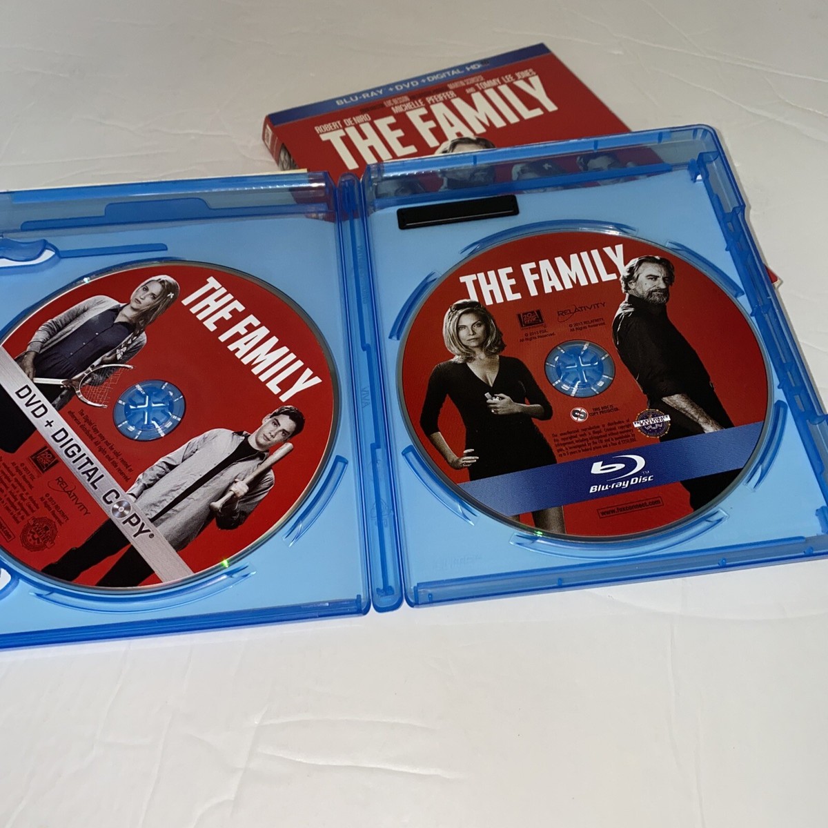 The Family (Blu-ray Disc, 2013, 2-Disc Set, Includes Digital Copy