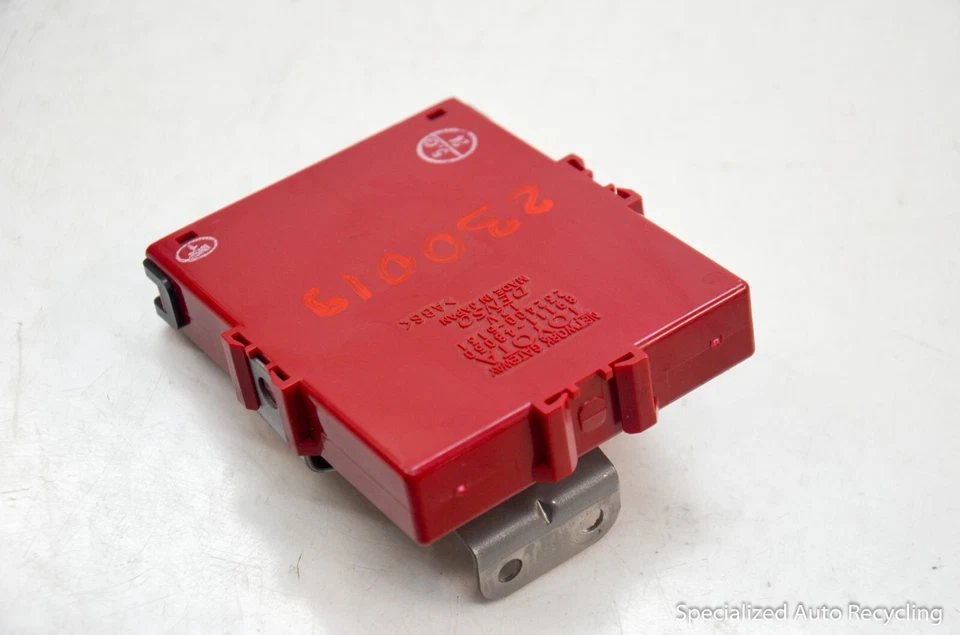 Módulo de puerta de enlace de red Lexus RX400h 2006 89111-48050 OEM Foto 2 de 4