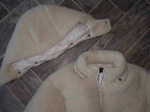 WOW Women’s Off-White Faux Fur Jacket ASOS Design M Sherpa w/Detachable Hood NEW - Picture 4 of 6