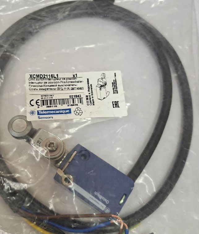1PC New Schneider travel limit switch XCMD2116L1 | eBay