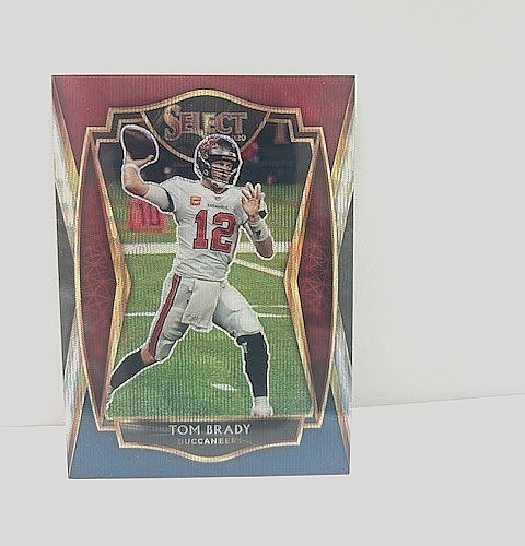 2020 Panini Select - Premier Level Tom Brady #101 Tri-Color Prizm /199