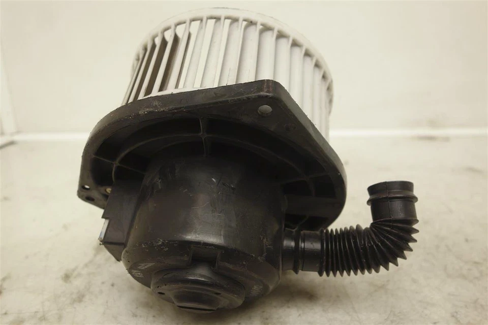 Ventilador de motor soplador calentador Nissan Frontier 2000-2006 27220-8B410 probado Foto 2 de 4