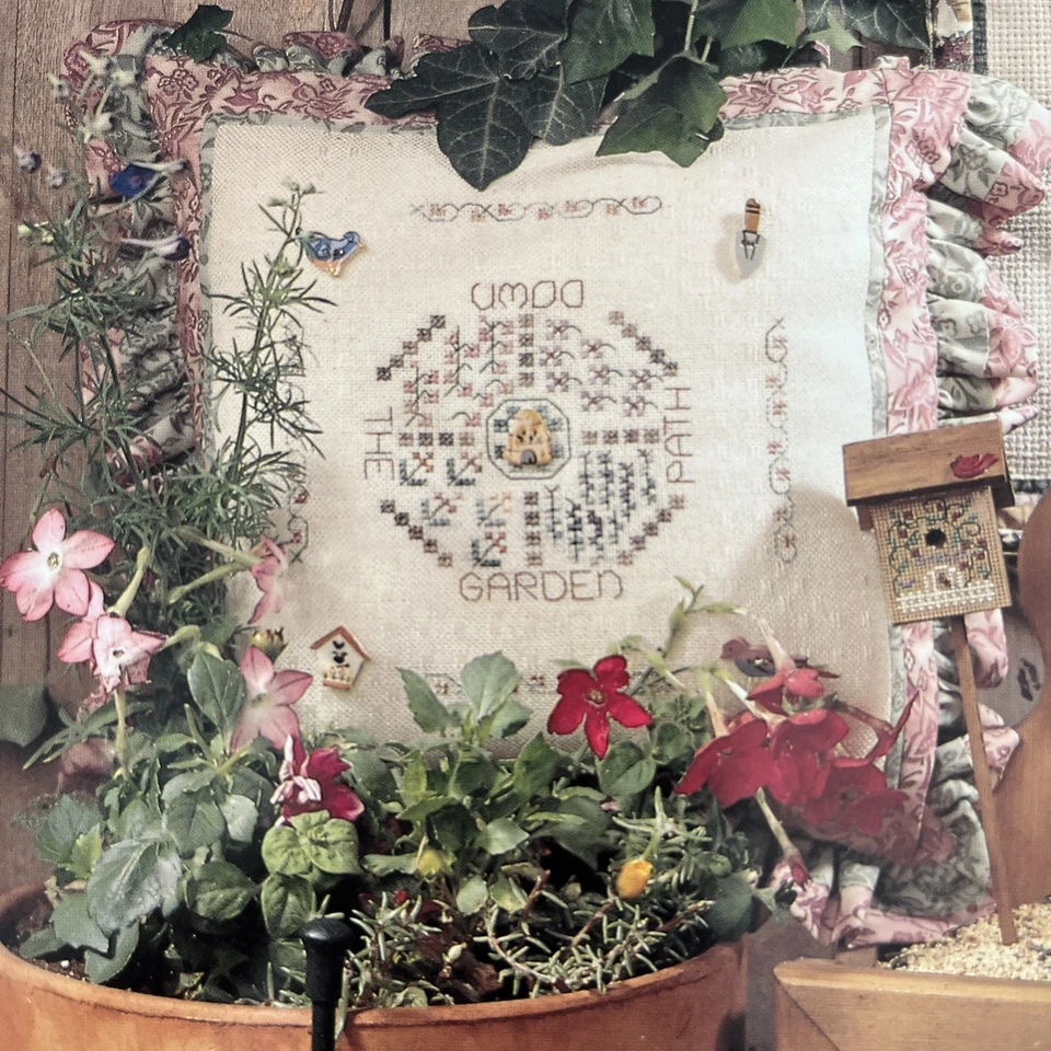 Shepherds Bush DOWN THE GARDEN PATH ~ Overdyed Threads & Discontinued Buttons - Image 3 of 4