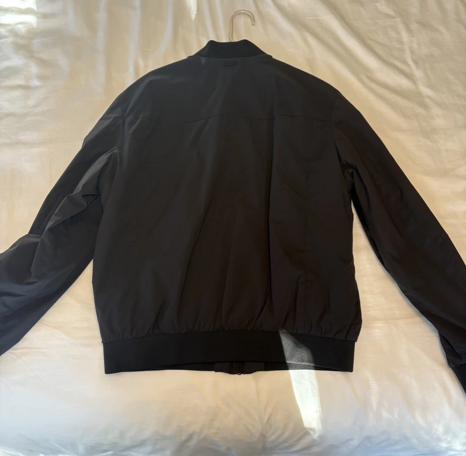 Jaqueta Bomber Mango Masculina Preta Tamanho Grande - Imagem 3 de 3