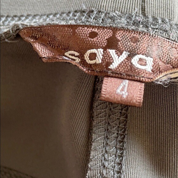 Saya Pants View 6