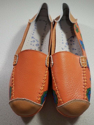 Womens Leather Orange Floral Flats Slip On Moccasins Shoes Size: 8 US, 41 EURO - Picture 2 of 7