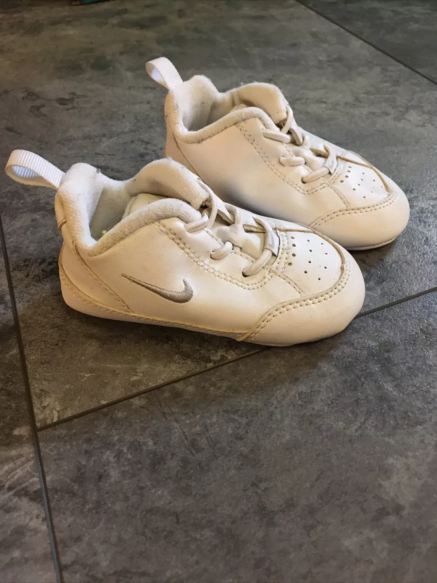 Baby nike cheap soft shoes