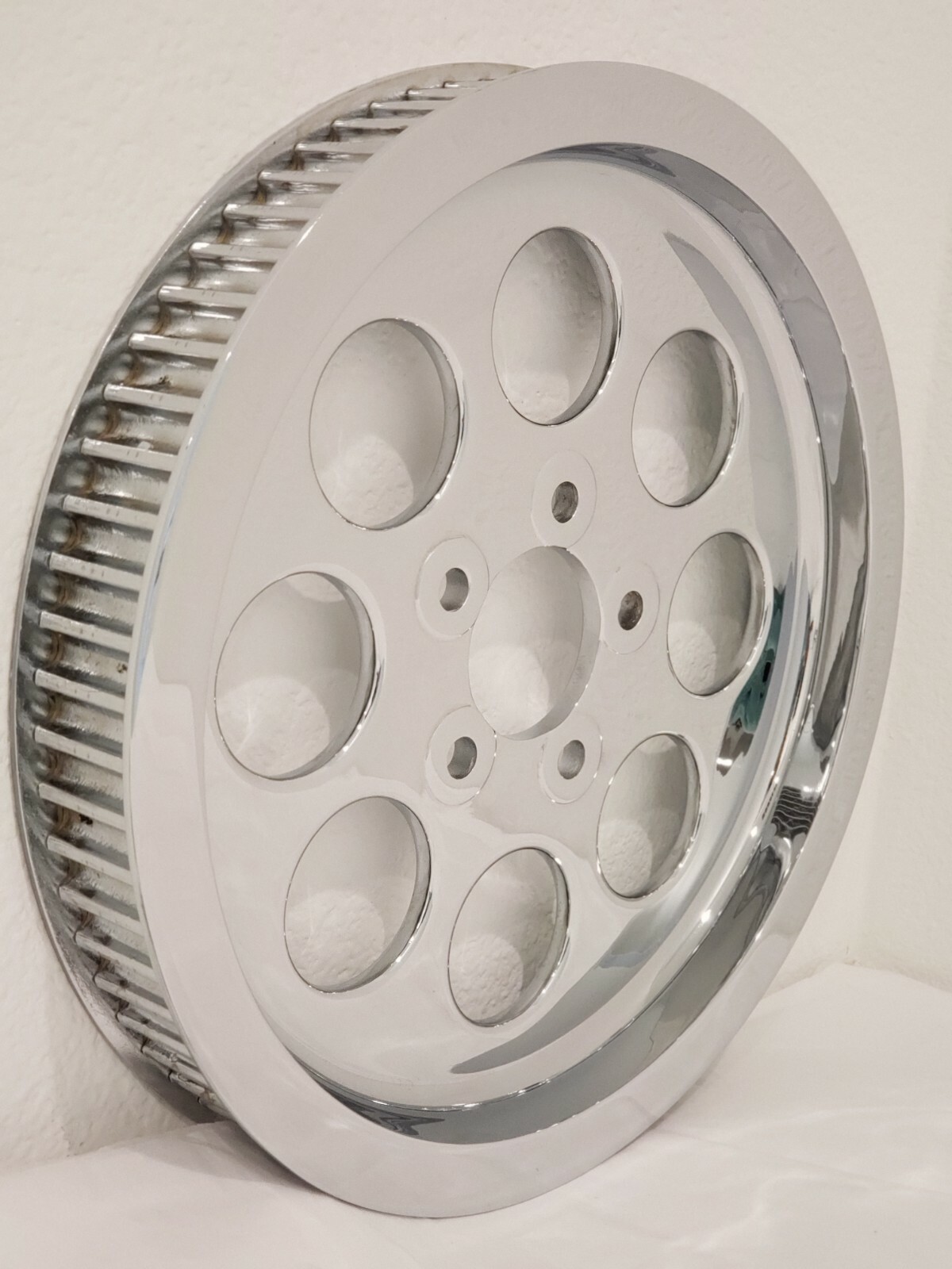 HARLEY DAVIDSON TOURING SOFTAIL CHROME REAR BELT PULLEY 70T PART 40225