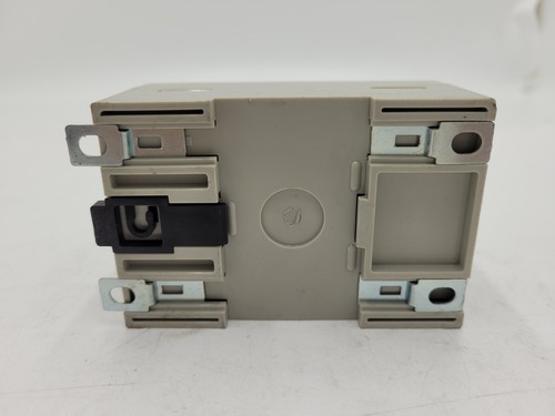 KEYENCE N-400 Multi-Drop Controller for BL Series bar code scanners - Picture 10 of 12
