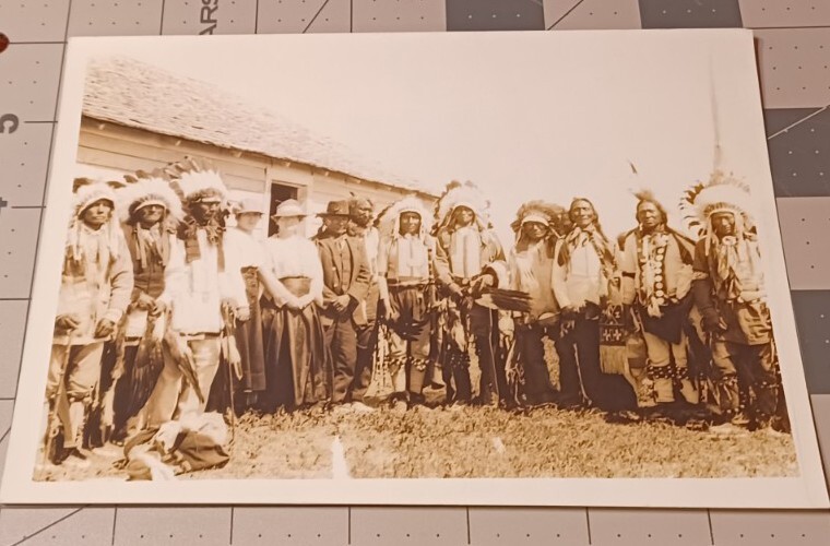 Picture 1 of 4