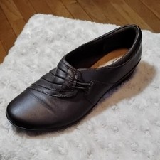 clarks collection slip-on shoes womens 6.5 m brown leather loafers niice