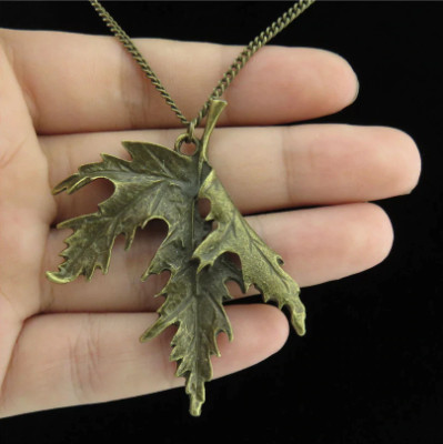 Maple Leaf Gold/Bronze Tone Pendant Necklace, - Plant, Tree, Canada Gift