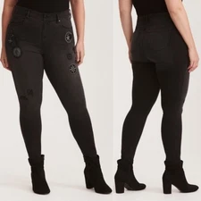 Torrid Premium Ultra Skinny Regular Black Patch Jean Size: 18 #91330 *