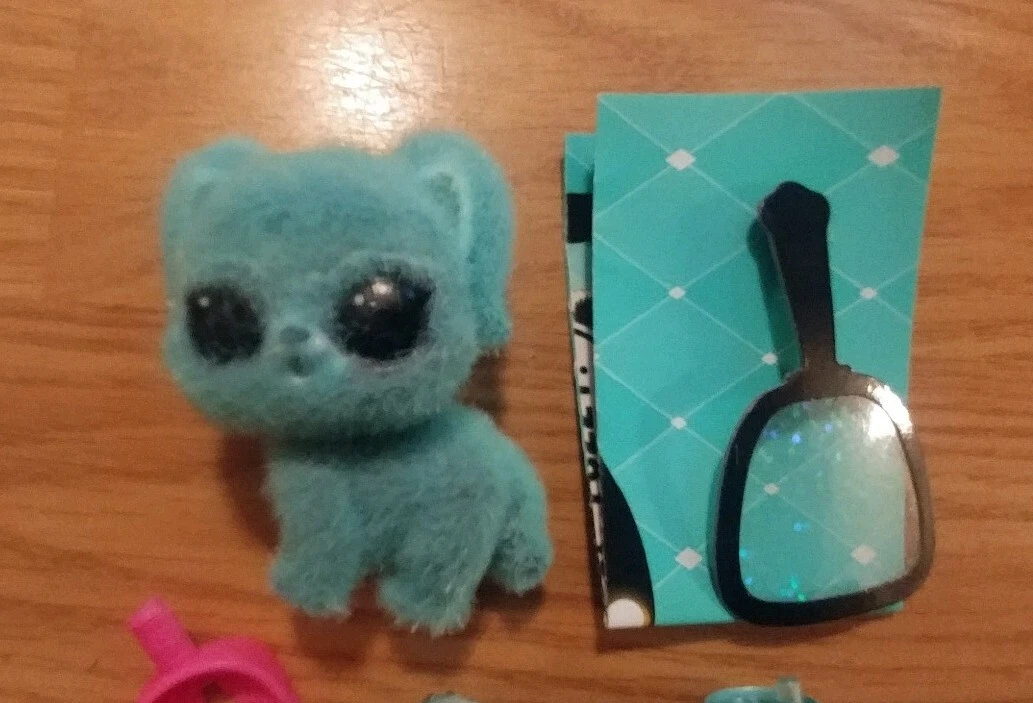 Lol Surprise Fuzzy Pets Macoon Stronaut Mascota de Glamstronaut
