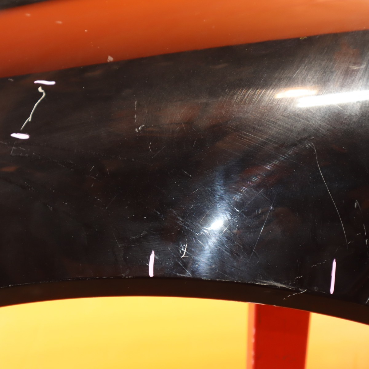 ASTON MARTIN DB9 FENDER RIGHT 2005 2006 2007 2008 2009 2010 2011 4G43-16006-AA