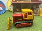 1969 Matchbox No. 16 Case Tractor Red/Yellow Lesney Bulldozer Original Tracks