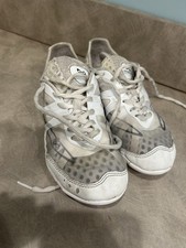nfinity cheer shoes size 5