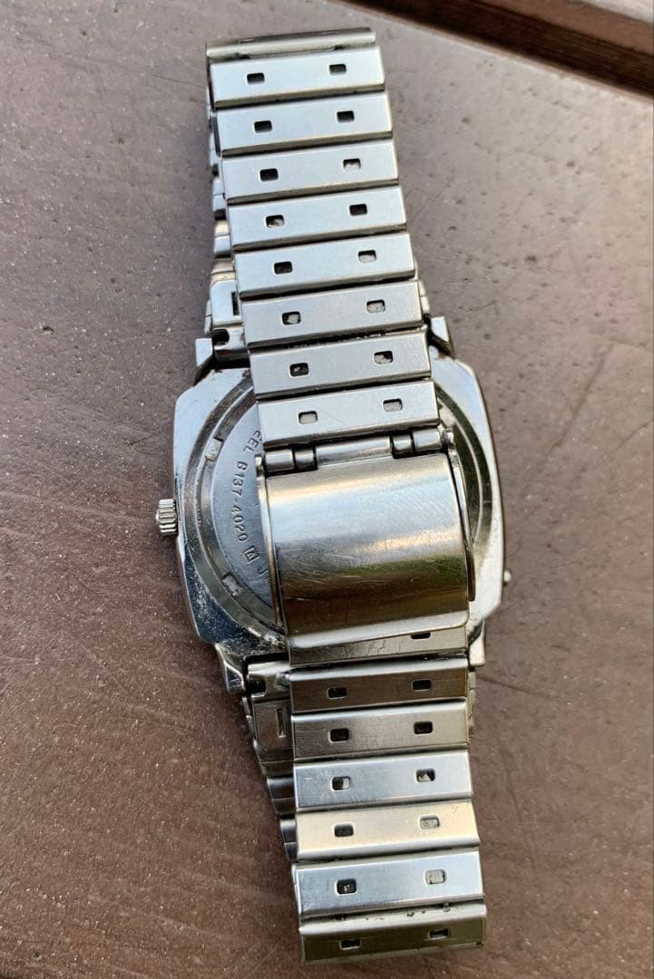 Seiko B137-4020 Digital Vintage Watch Used Small Light Keychain