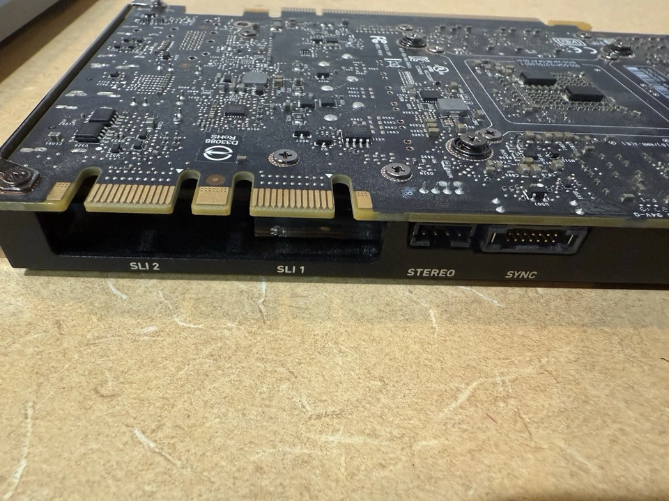 NVIDIA QUADRO P4000 8GB GDDR5 x4 DP Video Graphics Card Tested - Image 4 of 4