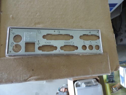 I/O plates for computer motherboard pre 2002 Multi Variations of same ...