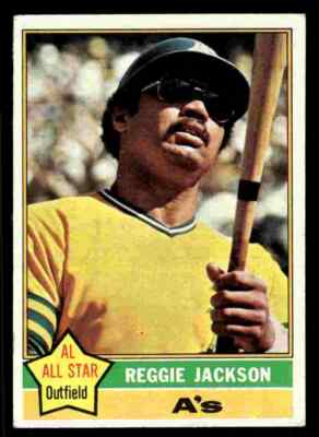 1976 Topps Reggie Jackson #500 - Oakland Athletics