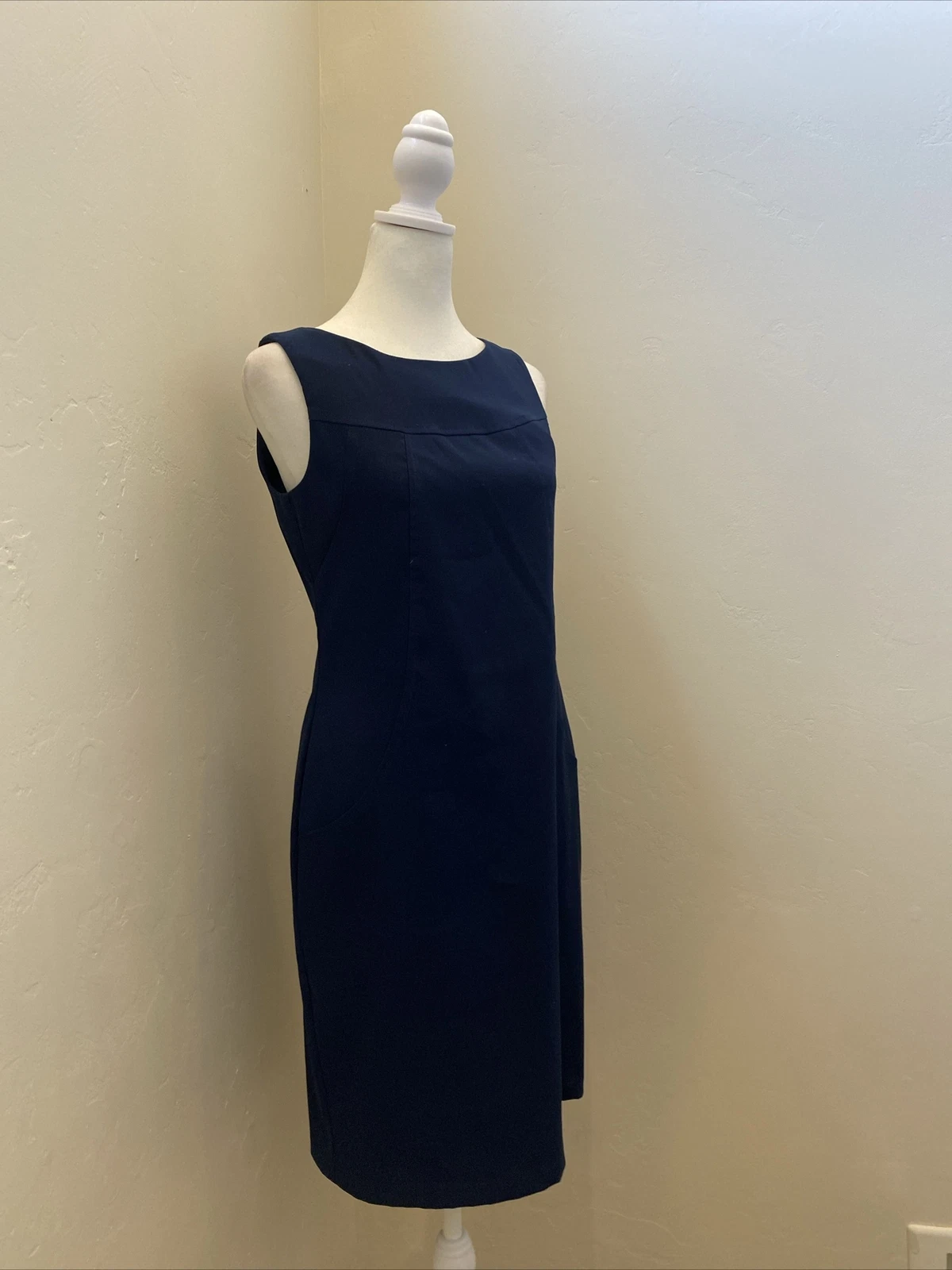 Abito da donna Alyx taglia 4 guaina blu navy senza maniche elasticizzato twill