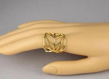 Gold shiny leaf feather pattern cocktail ring big chunky statement style