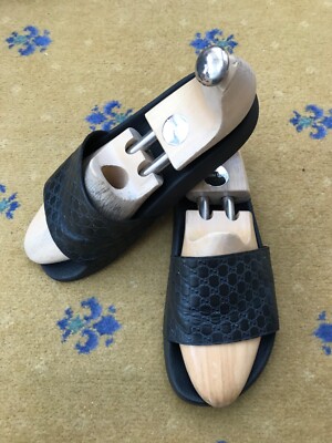 Gucci Sandalen Schuhe Sliders Slides Schwarz Monogramm G Leder Gummi UK 7 US 8 41