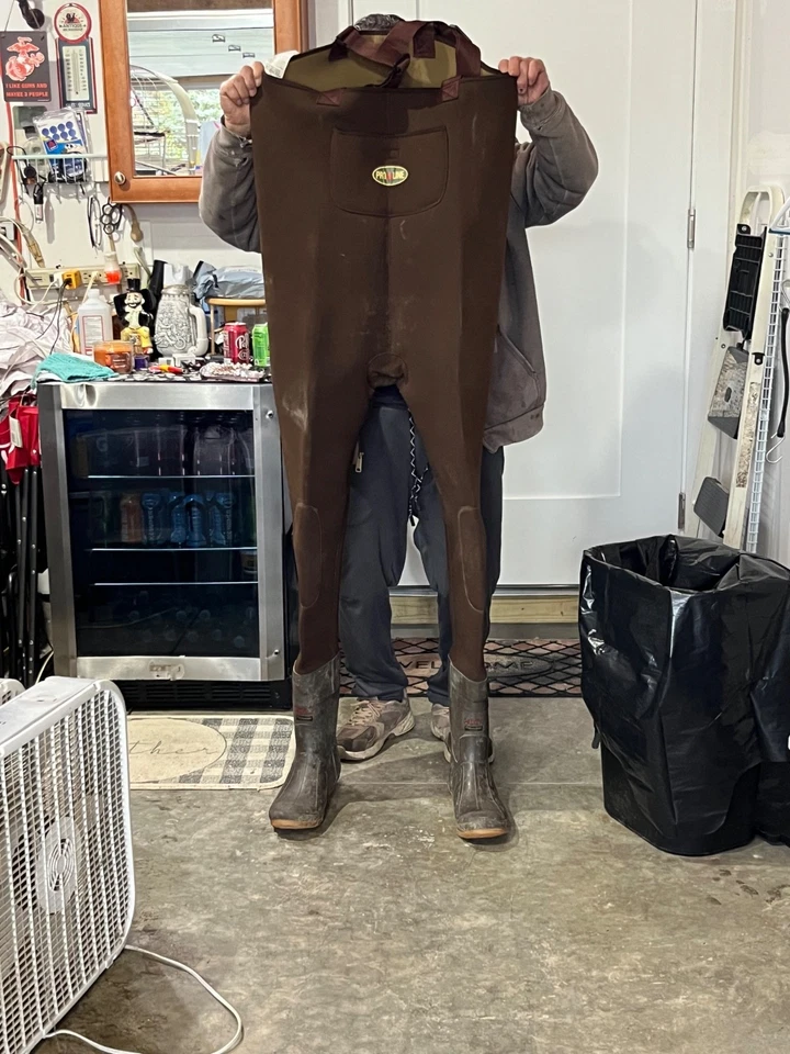 Proline Deluxe Neoprene Chest Waders Size M Dark Brown Stocking Foot Waterproof - Image 2 of 4
