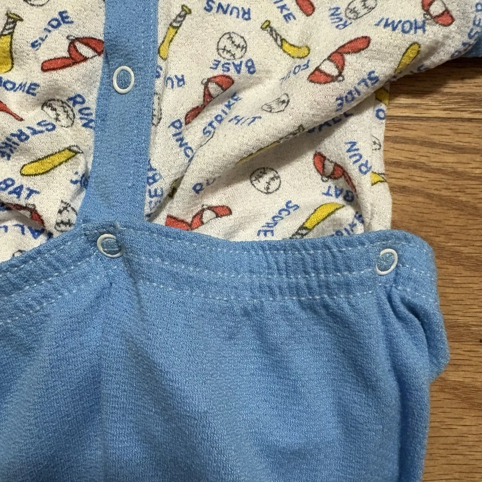 Conjunto de béisbol 3T vintage de los años 60 para niños pequeños Foto 2 de 4