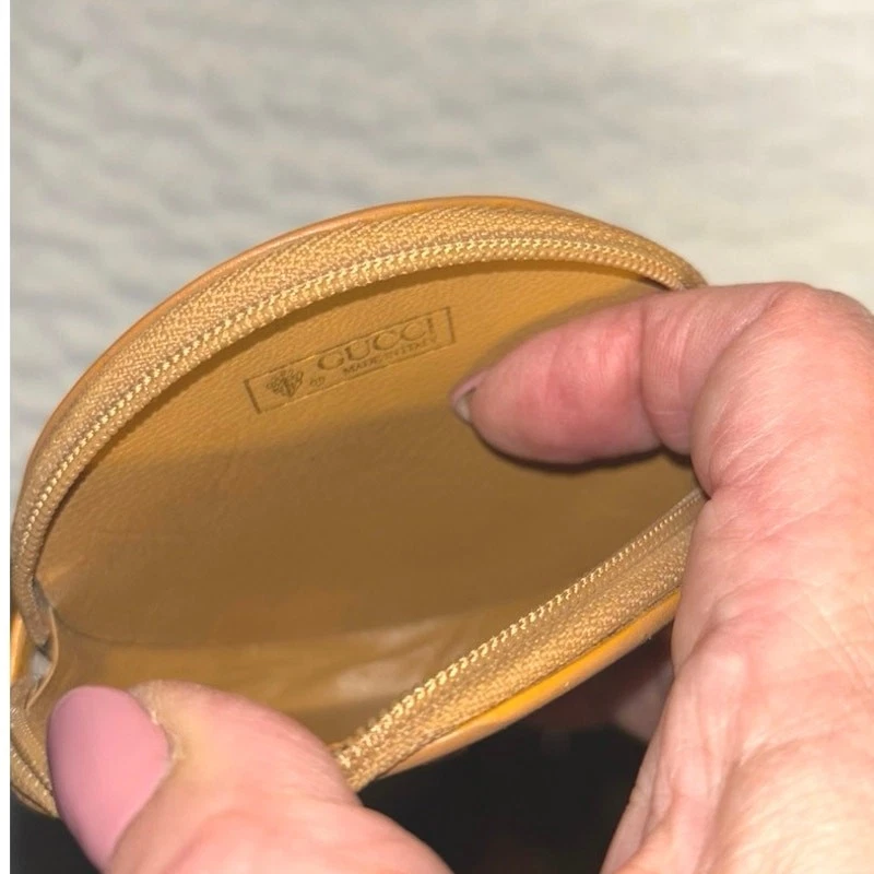 Bolso para monedas Gucci reciclado Foto 3 de 3