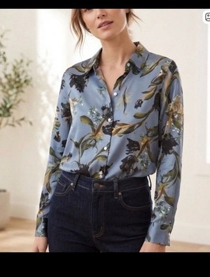 Elie Tahari Long Sleeve Blue Floral Blouse Size Small NWT Work Office Dressy